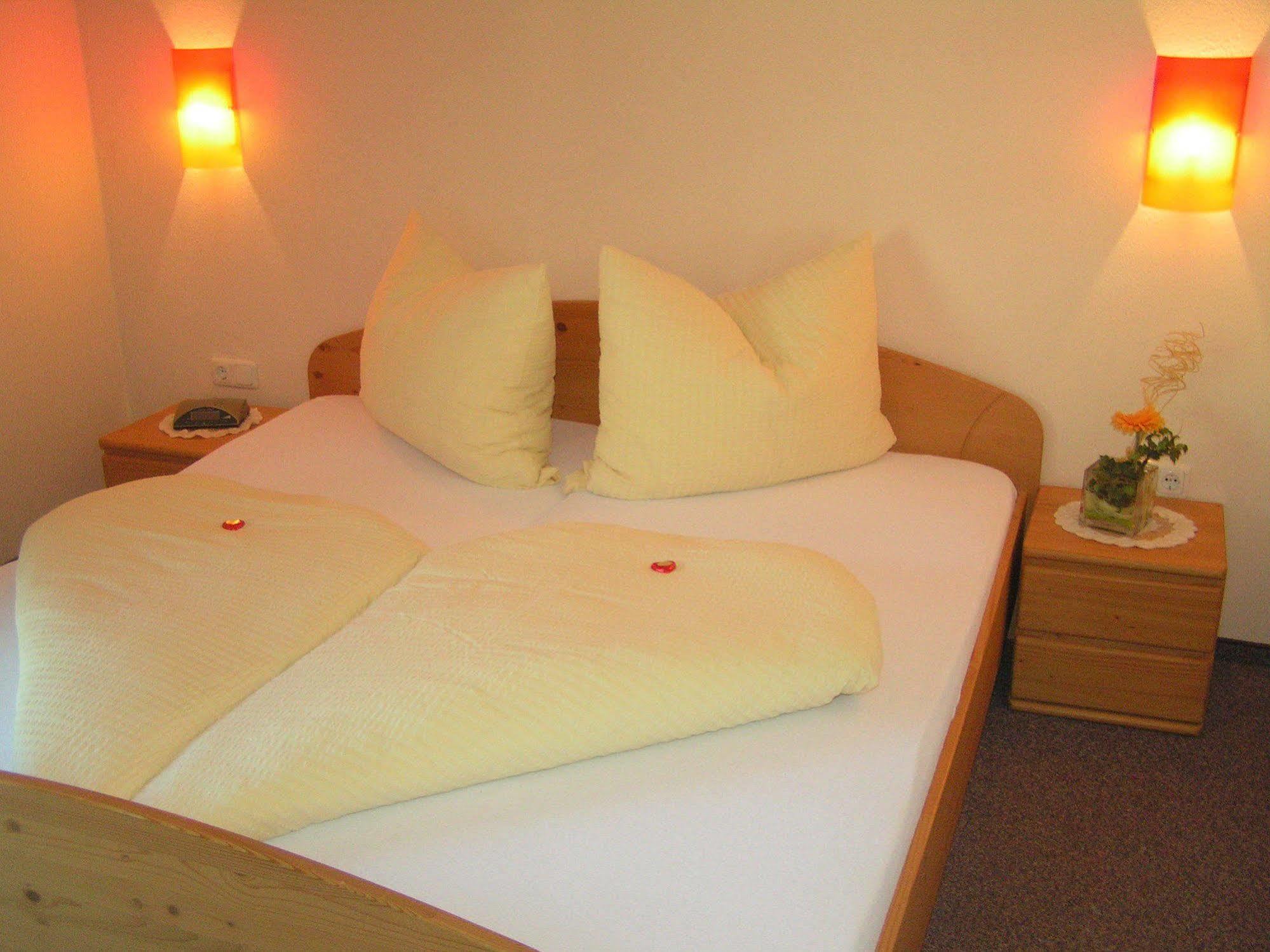 Haeus'L Am Ruan Aparthotel แบร์วัง ภายนอก รูปภาพ